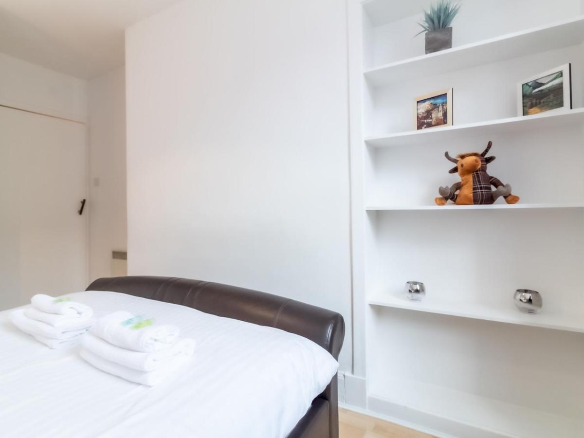 Bright And Cosy Flat At The Heart Of The Old Town Apartment Edinburgh Exterior photo